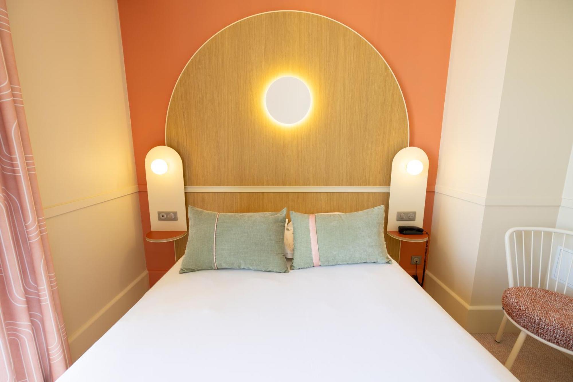 Double or Twin Room Sea View,1722919376:JPEG